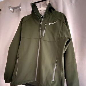 Columbia Omni-Shield Softshell Jacket - Olive Green, Size M